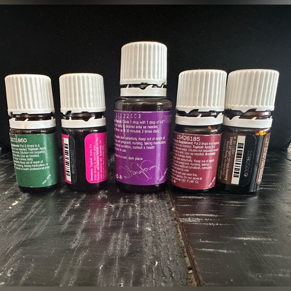 Young Living - Bundle of 5 oils - Fir/Geranium/EnRGee/Sacred Frank/Black Pepper - Picture 2 of 7
